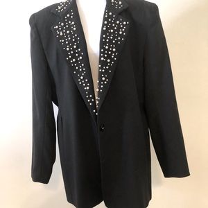 Rhinestone and Pearls Black suit type jacket. Excellent condition. Clean.